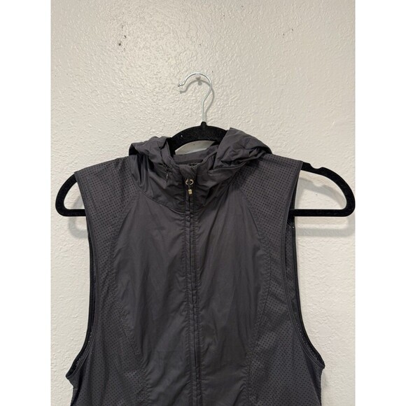LULULEMON FUL ZIP HOOD TWO FRONT ZIP POCKETS WINDBREAKER VEST JACKET SIZE 4 - Picture 7 of 7